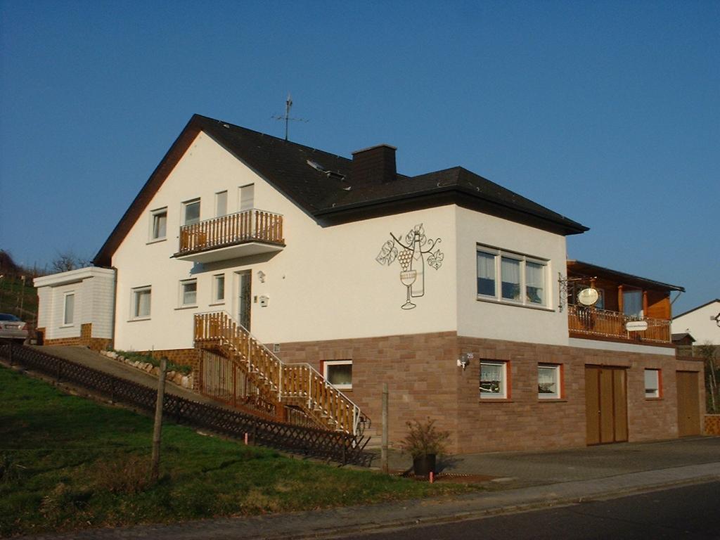 Pension Kroth An Der Mosel Бридел Екстериор снимка